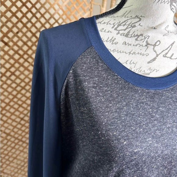 Long sleeve Sheer Tunic - Picture 6 of 8